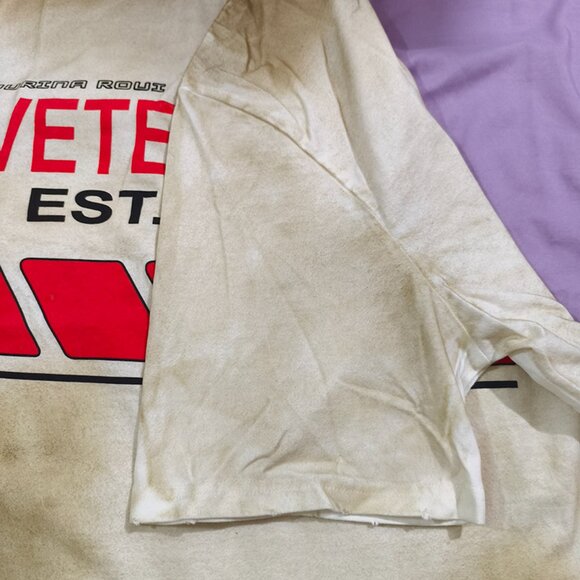 Vetements Distressed Short-Sleeve Top - Picture 4 of 7